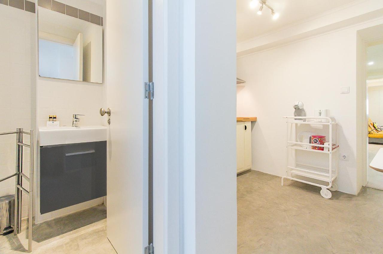 Appartamento Bica Lovely Tram Lisbona
